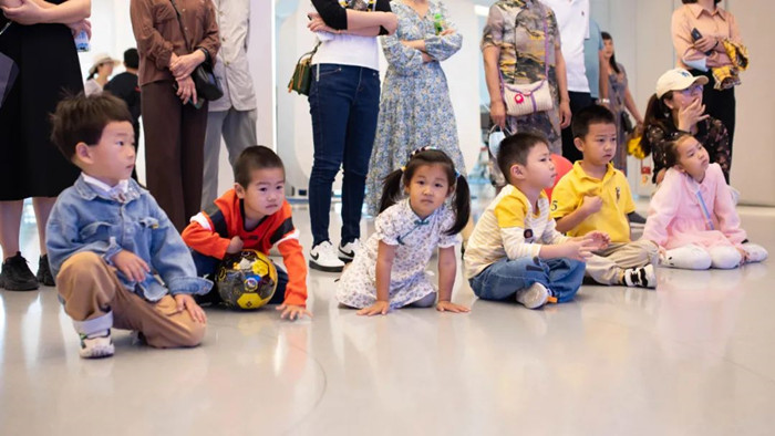 2022普爱医疗家庭日-浓浓普爱情 爱在大凉山